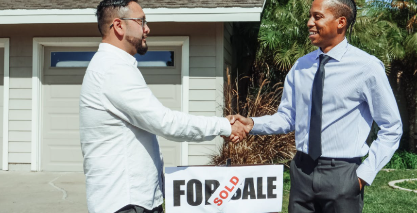 Real Estate Agent